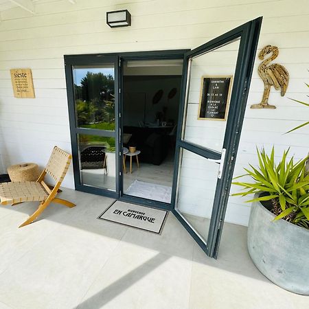 Cabane Le Flamant Avec Jardin, Piscine Et Parking Saintes-Maries-de-la-Mer Exteriör bild